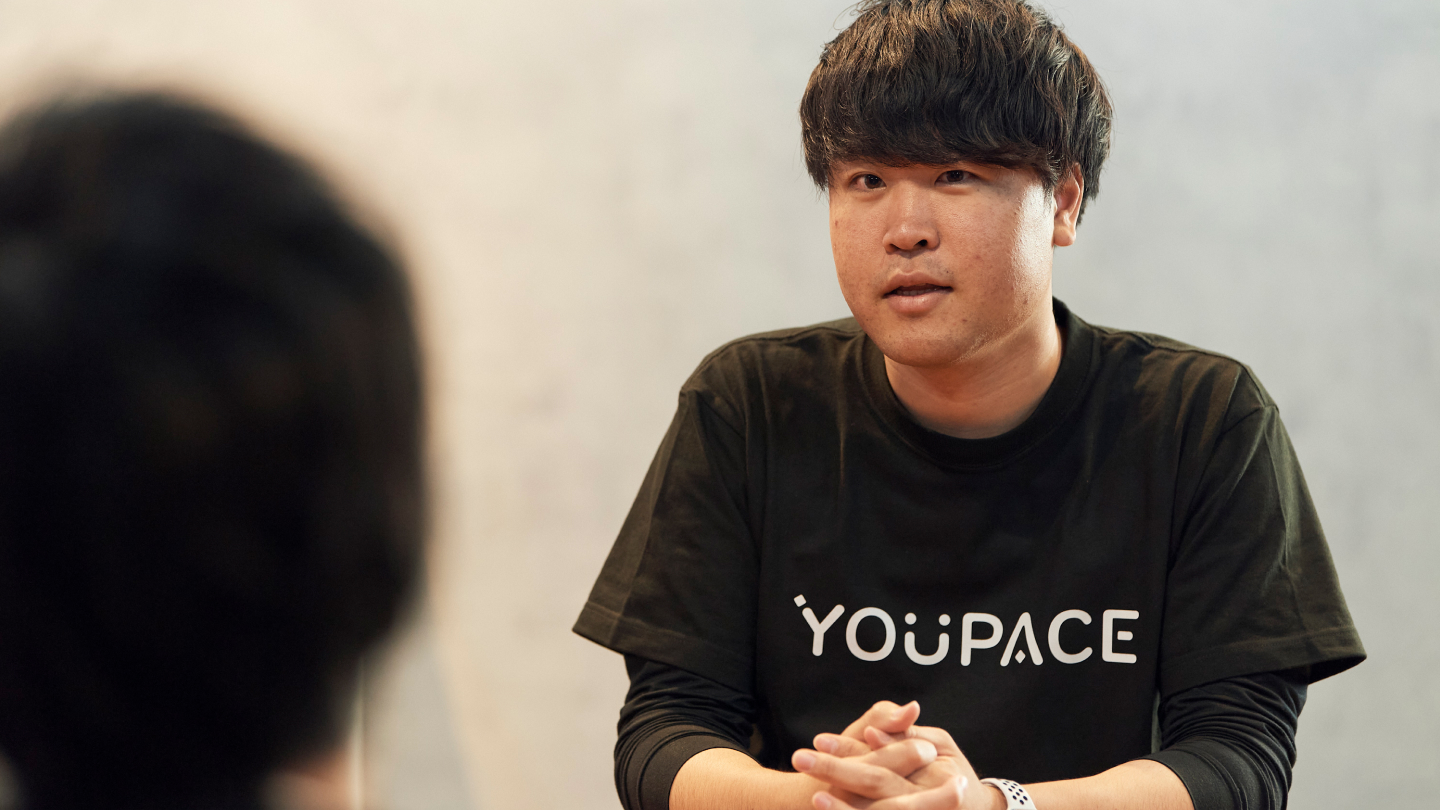 ライバー事務所YOUPACE スタッフ座談会風景　菊地